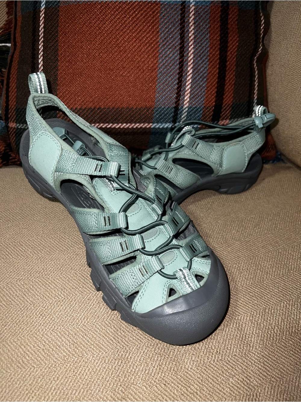 NWOB Keen Newport H2 in Granite Green
